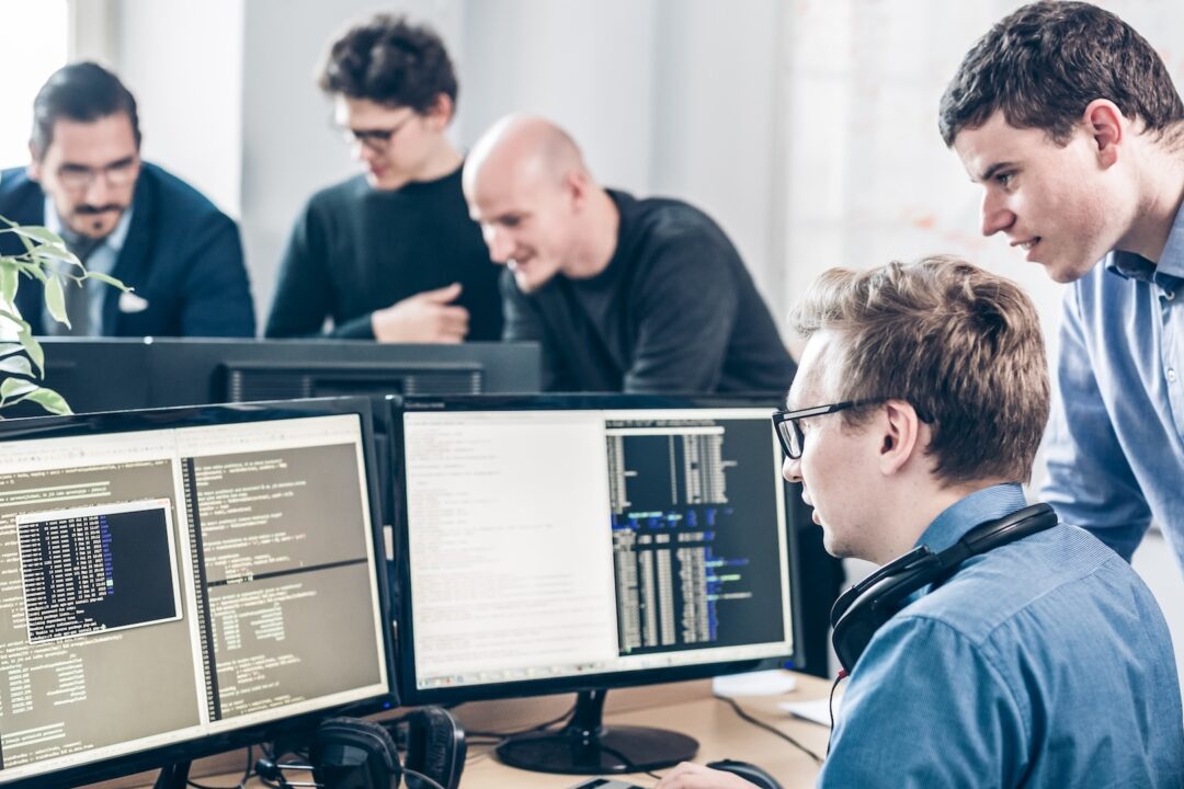 EOR for IT Companies: Best Solutions for Global Hiring in 2025